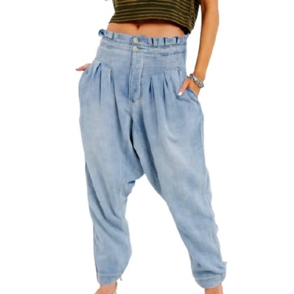 Free People Jeans | Nwt Free People Mover \u0026 Shaker Tapered Denim Pants | Color: Blue | Size: 0 | Shopatangies's Closet